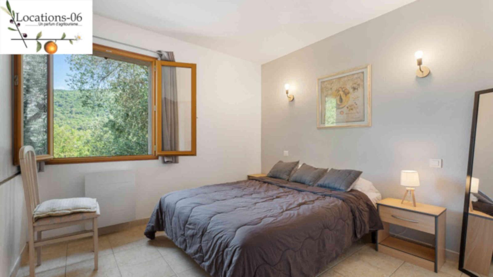 
                                                Location
                                                 Villa meublée 4 pièces avec jardin