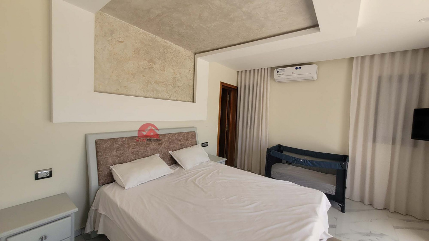 
                                                Vente
                                                 VILLA MEUBLÉE EN ZONE TOURISTIQUE DJERBA