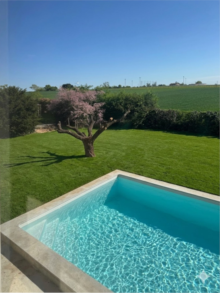 
                                                Vente
                                                 VILLA NEUVE 150 M² SUR UN TERRAIN DE 1005 M²