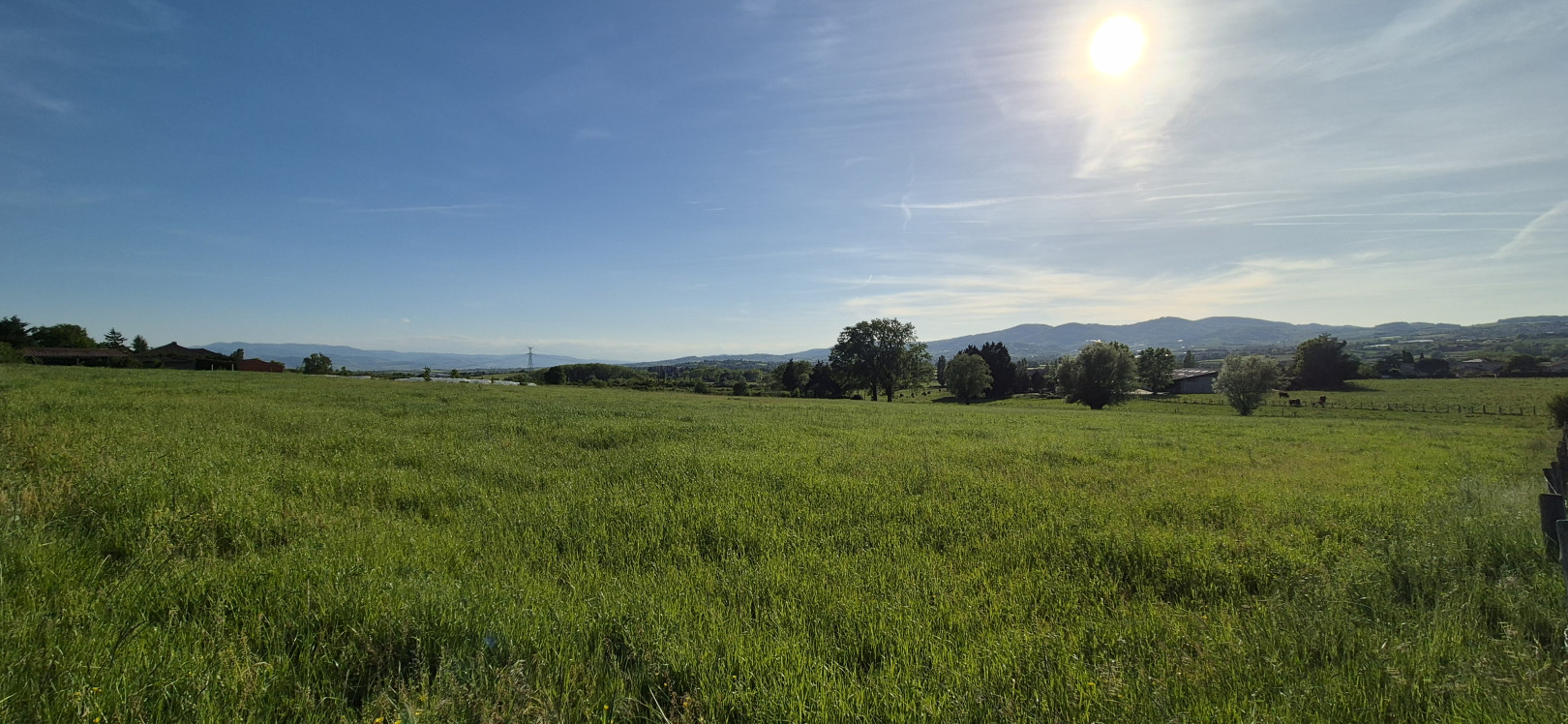 
                                                Vente
                                                 VILLA NEUVE 150 M² SUR UN TERRAIN DE 1005 M²