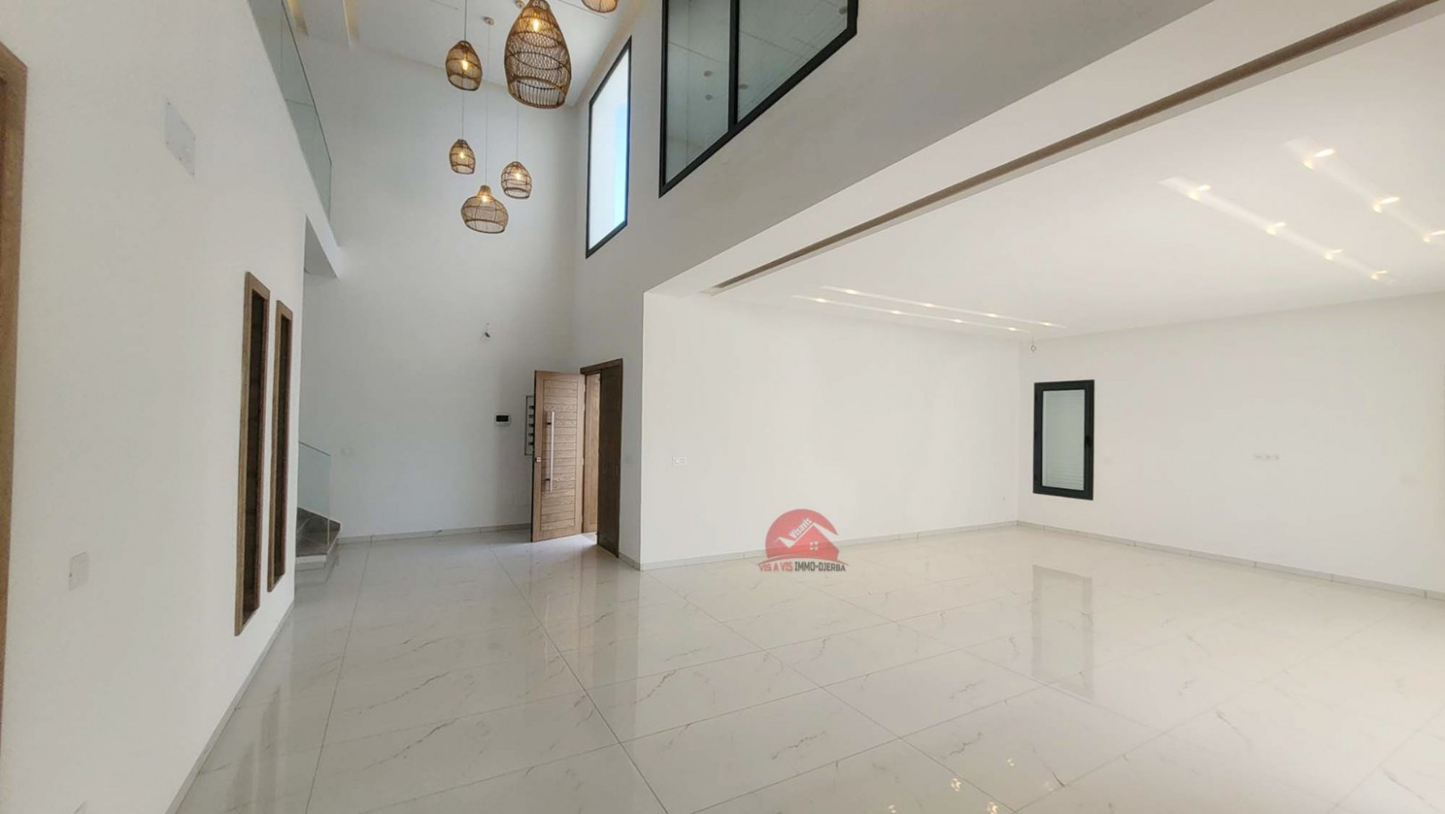 
                                                Vente
                                                 VILLA NEUVE À LA ZONE TOURISTIQUE MEZRAYA ZA