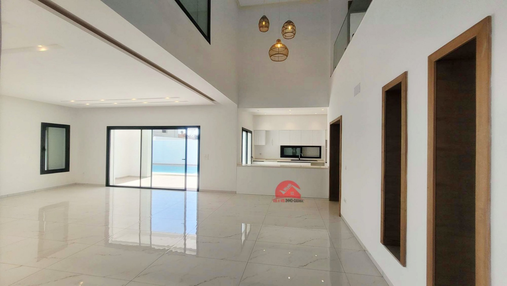 
                                                Vente
                                                 VILLA NEUVE À LA ZONE TOURISTIQUE MEZRAYA ZA