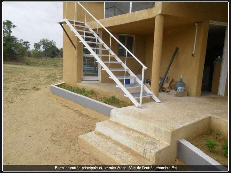 
                                                Vente
                                                 Villa piscine, 3ch, 3 terrasses, 3 SB  au Sénégal