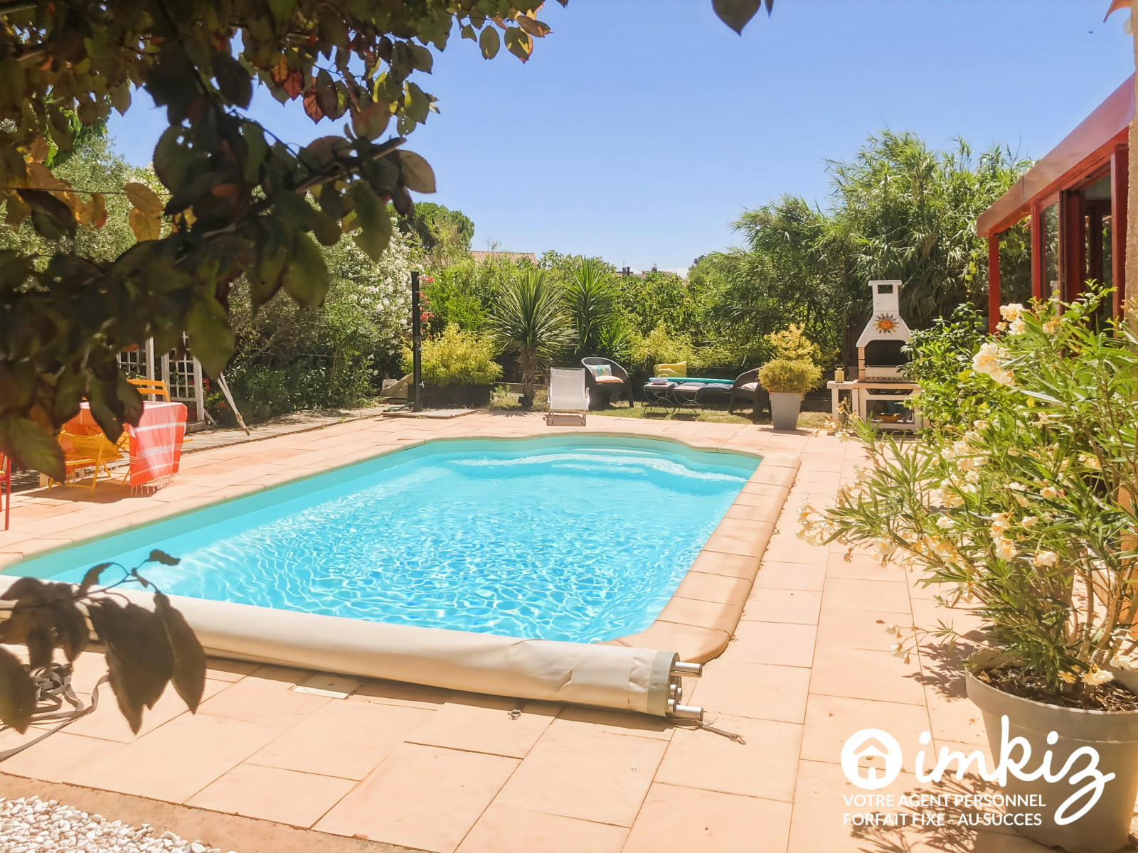 
                                                Vente
                                                 Villa + piscine