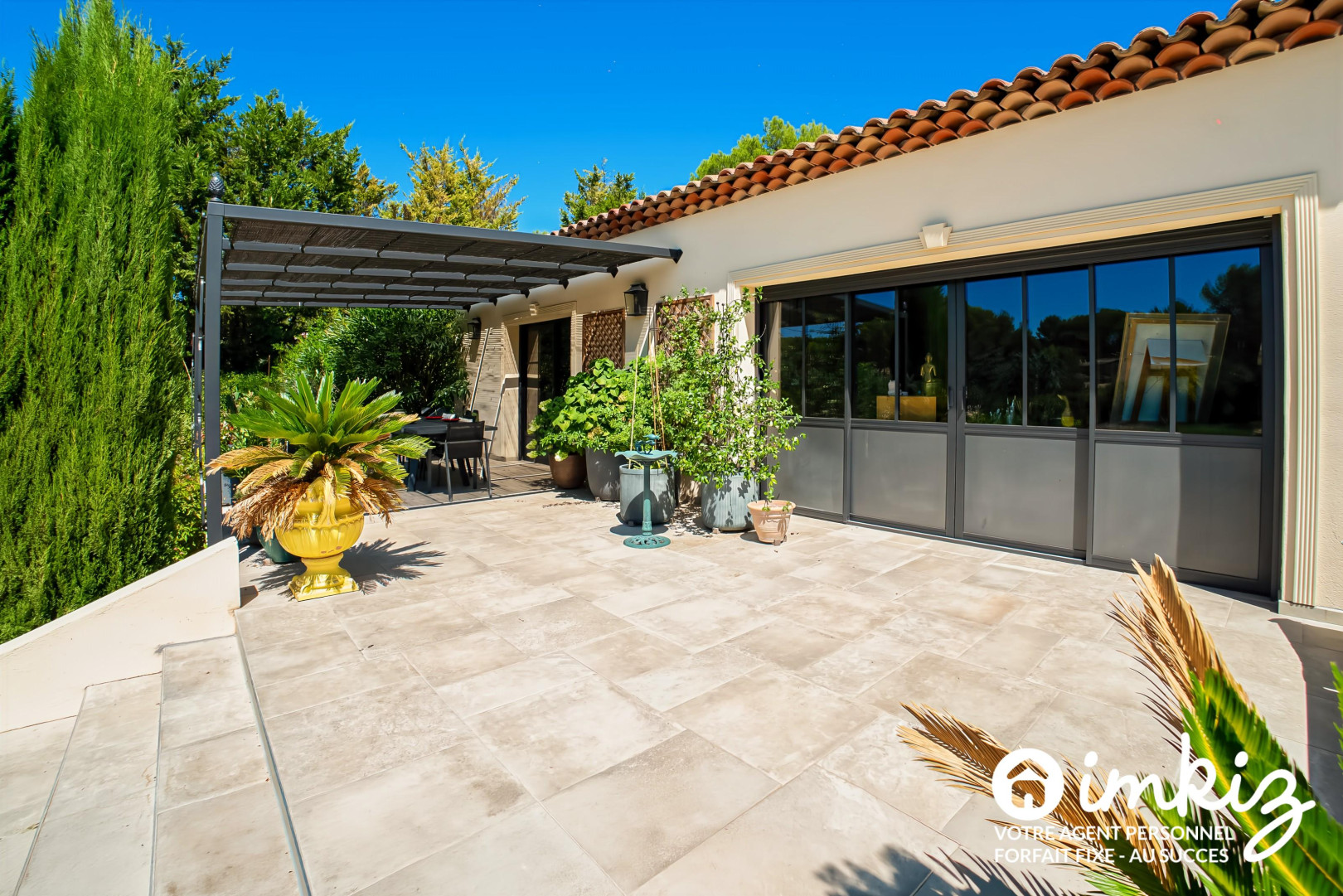 
                                                Vente
                                                 Villa piscine Cabries 175m2 + 70m2 sous sol