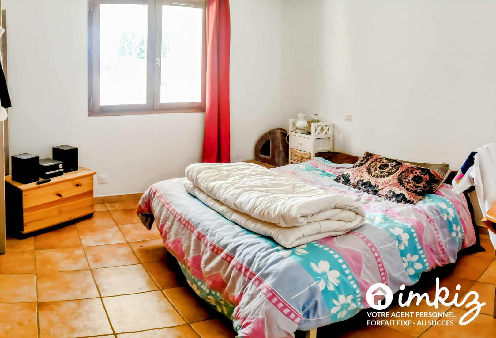 
                                                Vente
                                                 villa plain-pied - garage - piscine