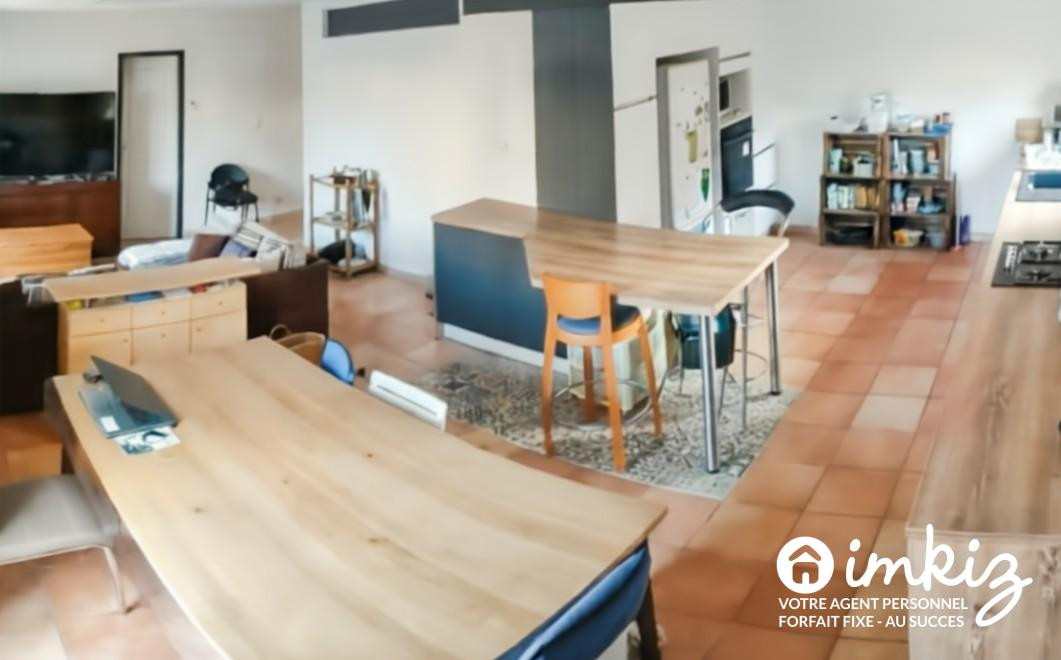 
                                                Vente
                                                 villa plain-pied - garage - piscine