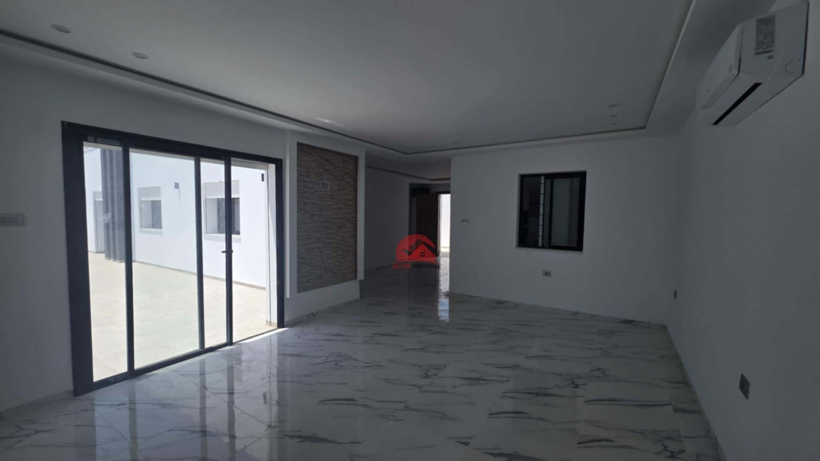 
                                                Vente
                                                 VILLA - TITRE BLEU - TEZDAINE DJERBA ZA - RÉF V722