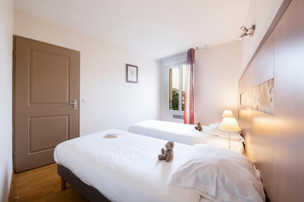 
                                                Vente
                                                 Villa Type 3 LMNP revente renta. 6.61 %