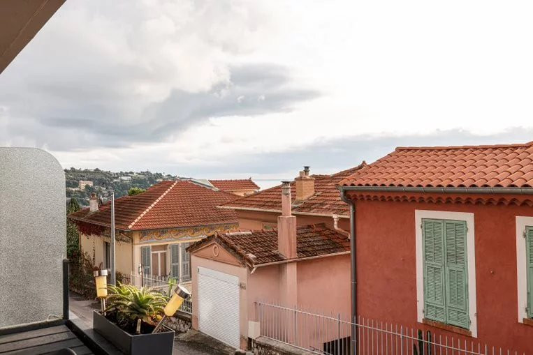 
                                                Vente
                                                 VILLEFRANCHE-SUR-MER, 2 PIÈCES, TERRASSE