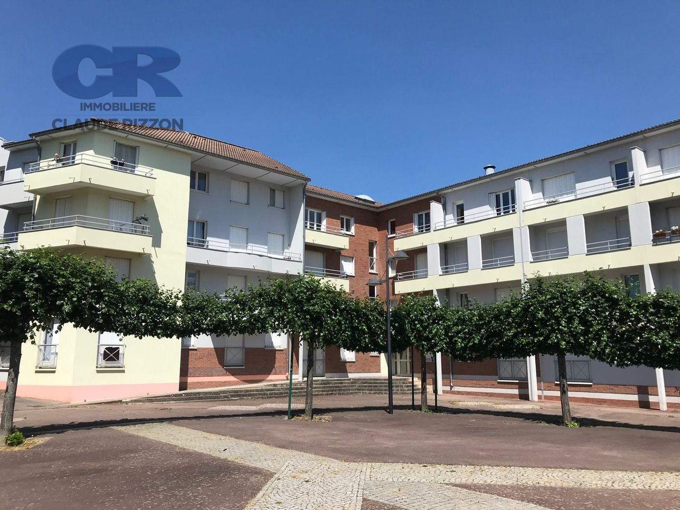 
                                                Vente
                                                 VILLERS CENTRE - 3 PIECES A VENDRE