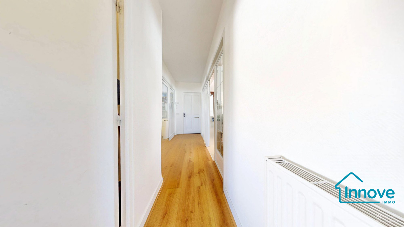 
                                                Vente
                                                 Viroflay gare Rive Gauche, Duplex – 210 m² – 7 chambres –