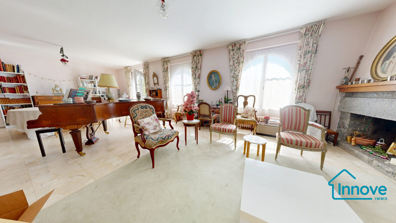 
                                                Vente
                                                 Viroflay gare Rive Gauche, Duplex – 210 m² – 7 chambres –
