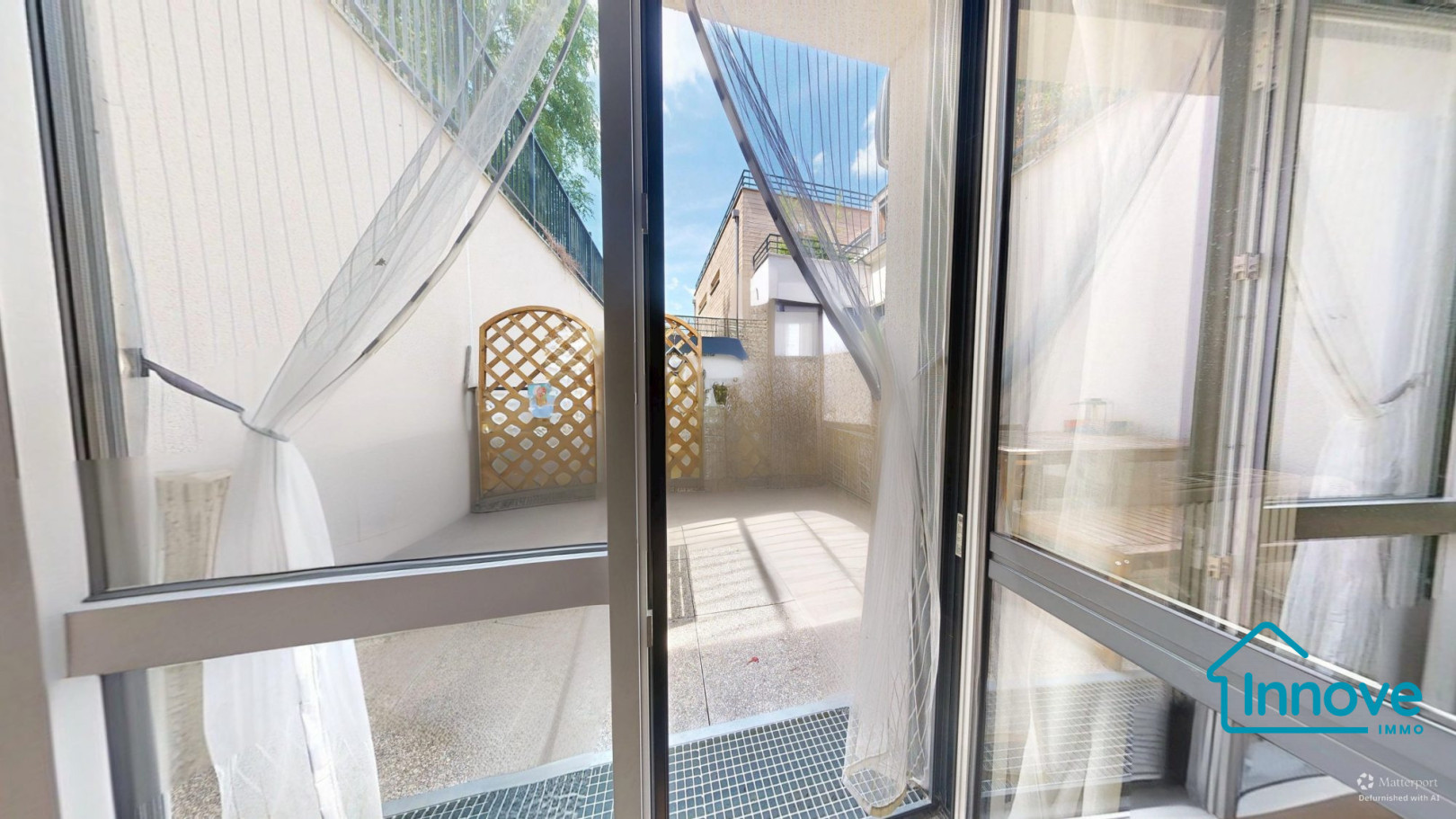 
                                                Vente
                                                 Viroflay Rive Gauche – Appartement familial de 84 m² avec ter
