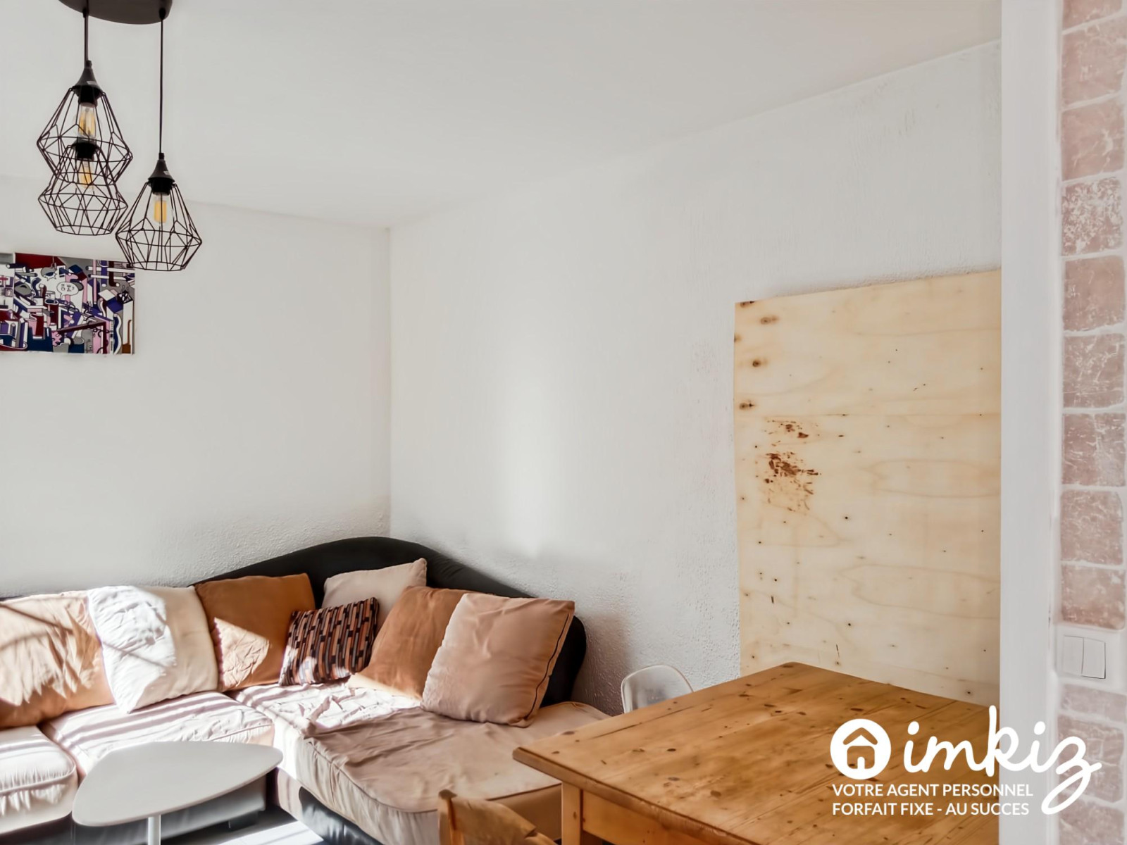 
                                                Vente
                                                 Vitrolles F3 +cave  plein sud