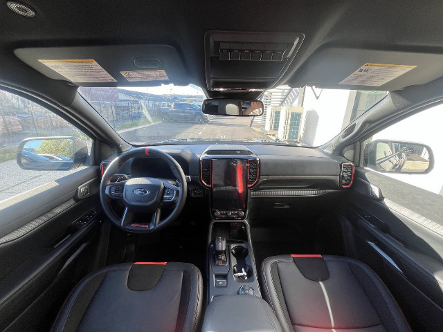 
                                                Voiture
                                                 Voiture 4x4 - Ford Ranger RAPTOR "R"  V6  410 CH - 99970€