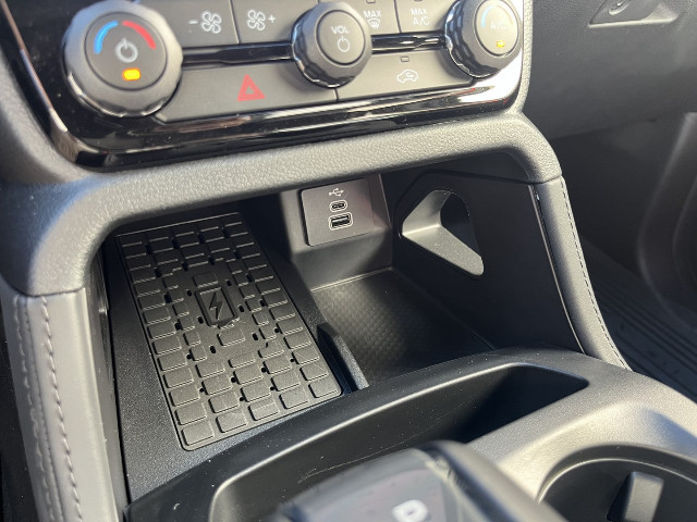 
                                                Voiture
                                                 Voiture 4x4 - Ford Ranger RAPTOR "R"  V6  410 CH - 99970€