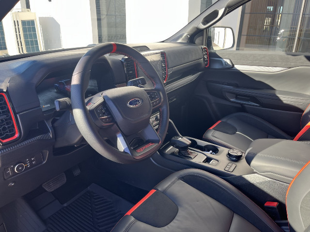 
                                                Voiture
                                                 Voiture 4x4 - Ford Ranger RAPTOR "R"  V6  410 CH - 99970€