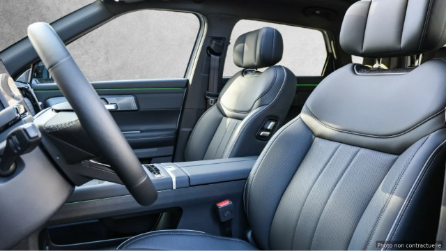 
                                                Voiture
                                                 Voiture 4x4 - Jaecoo 7 HYBRIDE RECHARGEABLE EXCLUSIVE - 38570€