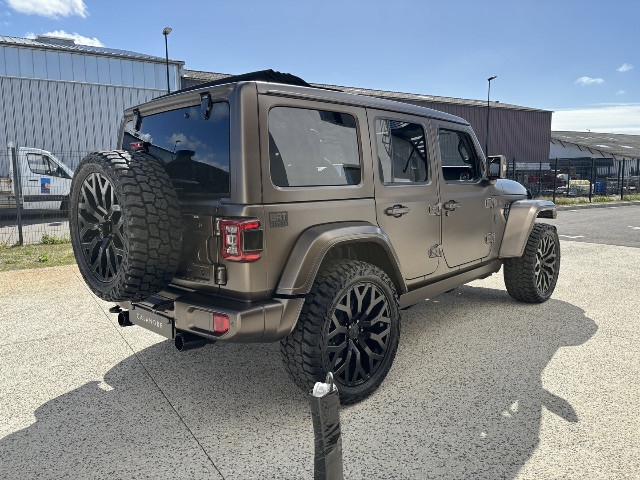 
                                                Voiture
                                                 Voiture 4x4 - Jeep Brute HYBRID - 159970€