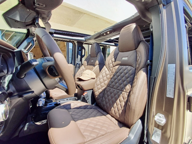 
                                                Voiture
                                                 Voiture 4x4 - Jeep Brute HYBRID - 159970€