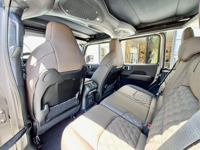 
                                                Voiture
                                                 Voiture 4x4 - Jeep Brute HYBRID - 159970€