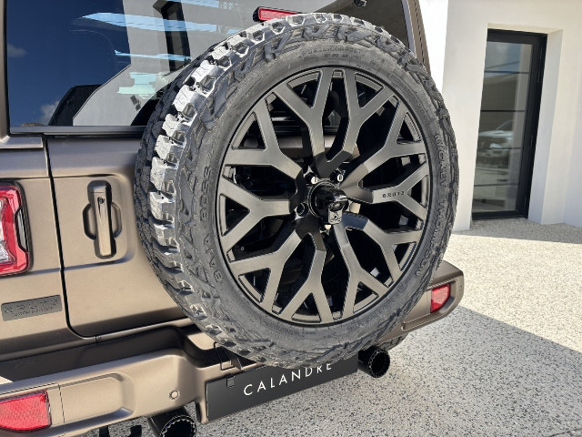 
                                                Voiture
                                                 Voiture 4x4 - Jeep Brute HYBRID - 159970€