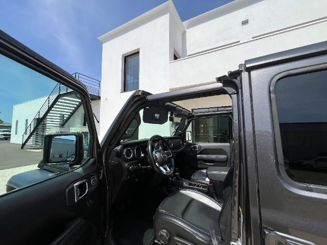 
                                                Voiture
                                                 Voiture 4x4 - Jeep Wrangler RUBICON 2.0 380 CH PHEV - 54970€