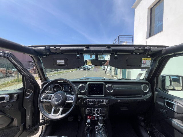 
                                                Voiture
                                                 Voiture 4x4 - Jeep Wrangler RUBICON 2.0 380 CH PHEV - 54970€