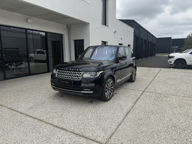
                                                Voiture
                                                 Voiture 4x4 - Land Rover Range Rover AUTOBIOGRAPHY - 29970€