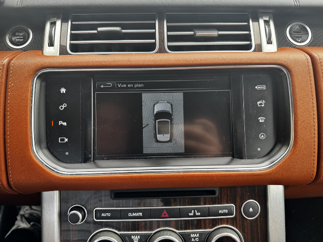 
                                                Voiture
                                                 Voiture 4x4 - Land Rover Range Rover AUTOBIOGRAPHY - 29970€