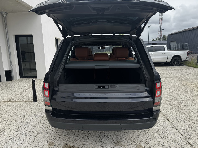 
                                                Voiture
                                                 Voiture 4x4 - Land Rover Range Rover AUTOBIOGRAPHY - 29970€