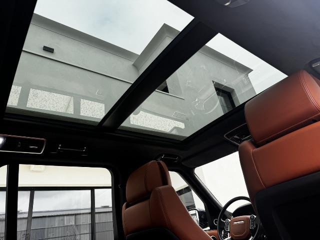 
                                                Voiture
                                                 Voiture 4x4 - Land Rover Range Rover AUTOBIOGRAPHY - 29970€