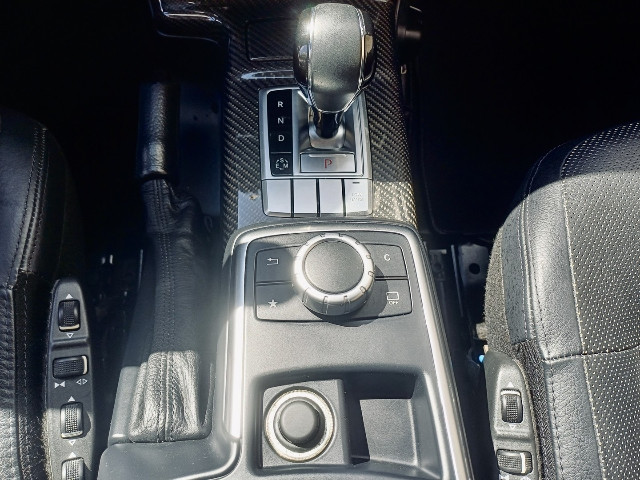 
                                                Voiture
                                                 Voiture 4x4 - Mercedes Classe G 500 LONG BVA 7G-TRONIC - 74970€