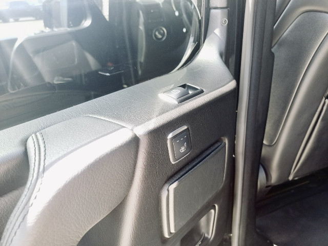 
                                                Voiture
                                                 Voiture 4x4 - Mercedes Classe G 500 LONG BVA 7G-TRONIC - 74970€