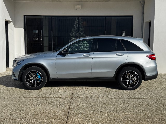 
                                                Voiture
                                                 Voiture 4x4 - Mercedes Glc 350 E 4MATIC - 26970€