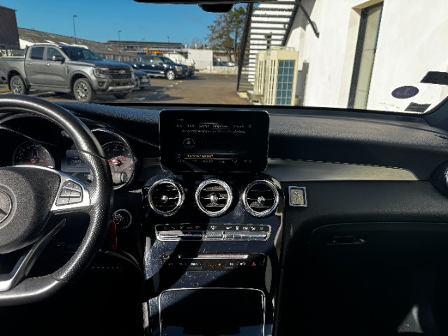 
                                                Voiture
                                                 Voiture 4x4 - Mercedes Glc 350 E 4MATIC - 26970€