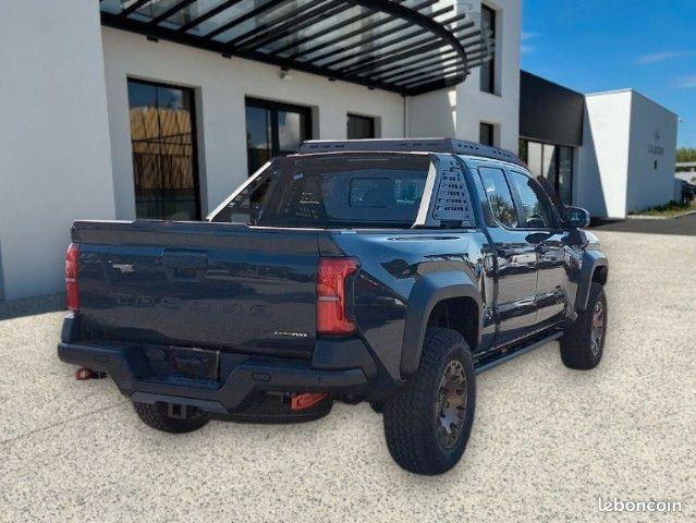 
                                                Voiture
                                                 Voiture 4x4 - Toyota Tacoma TRAILHUNTER 4X4 DOUBLE CAB HYBRIDE - 106970€