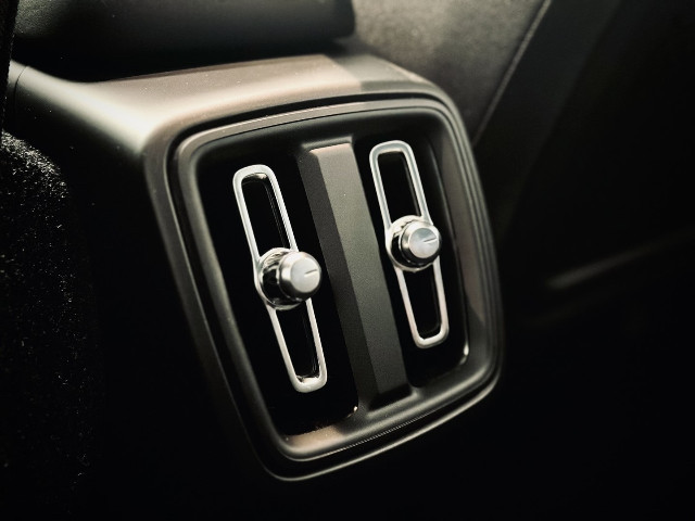 
                                                Voiture
                                                 Voiture 4x4 - Volvo C40 Recharge Twin 408 Ch Awd 1 EDITION PLUS - 44970€