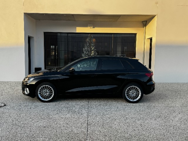 
                                                Voiture
                                                 Voiture Berline - Audi A3 Sportback 40 TFSIE 204 (150+54) S TRONIC ADVANCED - 25970€