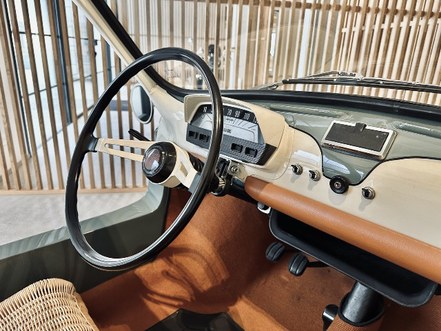 
                                                Voiture
                                                 Voiture Berline - Fiat 500. JOLLY "LA SPIAGGINA" 1970 - 33970€