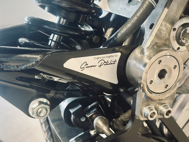 
                                                Voiture
                                                 Voiture Cabriolet - Brough Superior Anniversary . - 74970€