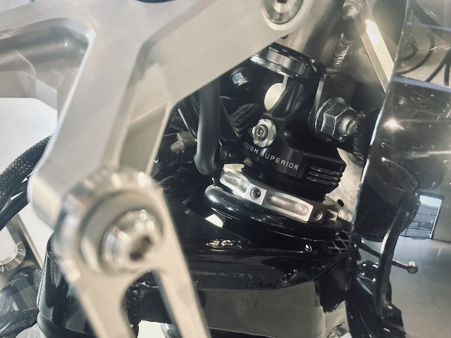 
                                                Voiture
                                                 Voiture Cabriolet - Brough Superior Anniversary . - 74970€