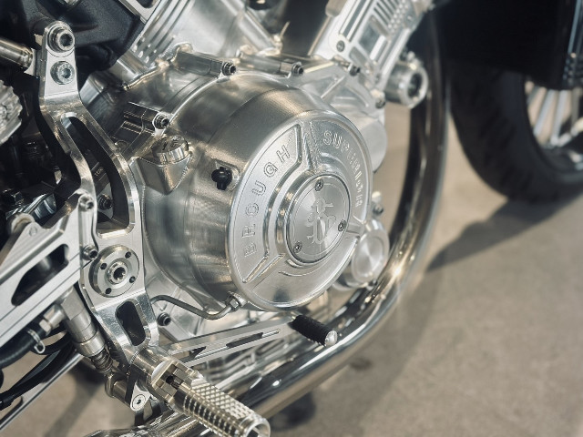 
                                                Voiture
                                                 Voiture Cabriolet - Brough Superior Anniversary . - 74970€