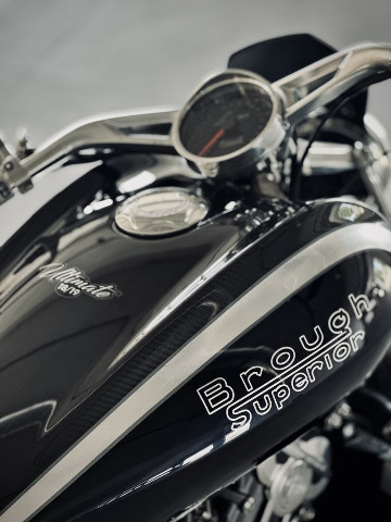 
                                                Voiture
                                                 Voiture Cabriolet - Brough Superior Lawrence Ultimate . - 74970€