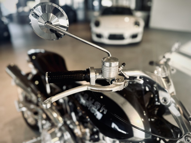 
                                                Voiture
                                                 Voiture Cabriolet - Brough Superior Lawrence Ultimate . - 74970€
