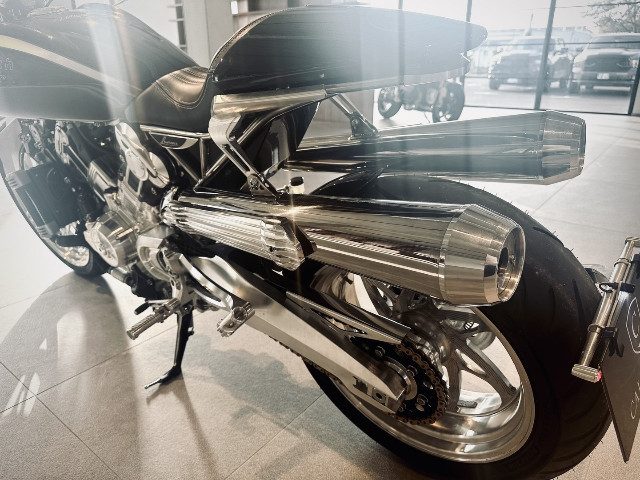 
                                                Voiture
                                                 Voiture Cabriolet - Brough Superior Lawrence Ultimate . - 74970€