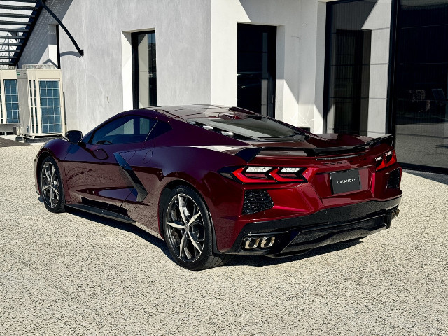 
                                                Voiture
                                                 Voiture Cabriolet - Chevrolet Corvette C8 STINGRAY COUPE 3LT 6.2L V8 - 117970€