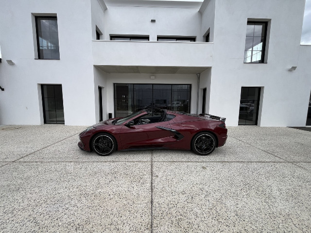 
                                                Voiture
                                                 Voiture Cabriolet - Chevrolet Corvette Convertible C8 STINGRAY 2LT 6.2L V8 - 114970€