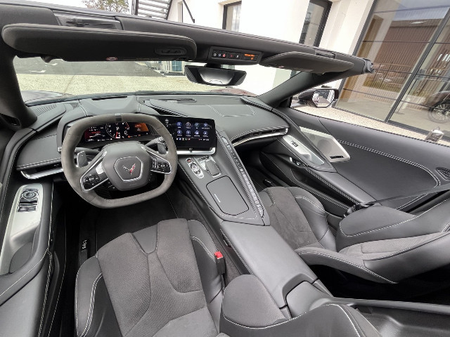 
                                                Voiture
                                                 Voiture Cabriolet - Chevrolet Corvette Convertible C8 STINGRAY 2LT 6.2L V8 - 114970€